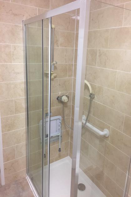 BATHROOM/EASY ACCESS SHOWER CONVERSION - CROWLE, WORCS